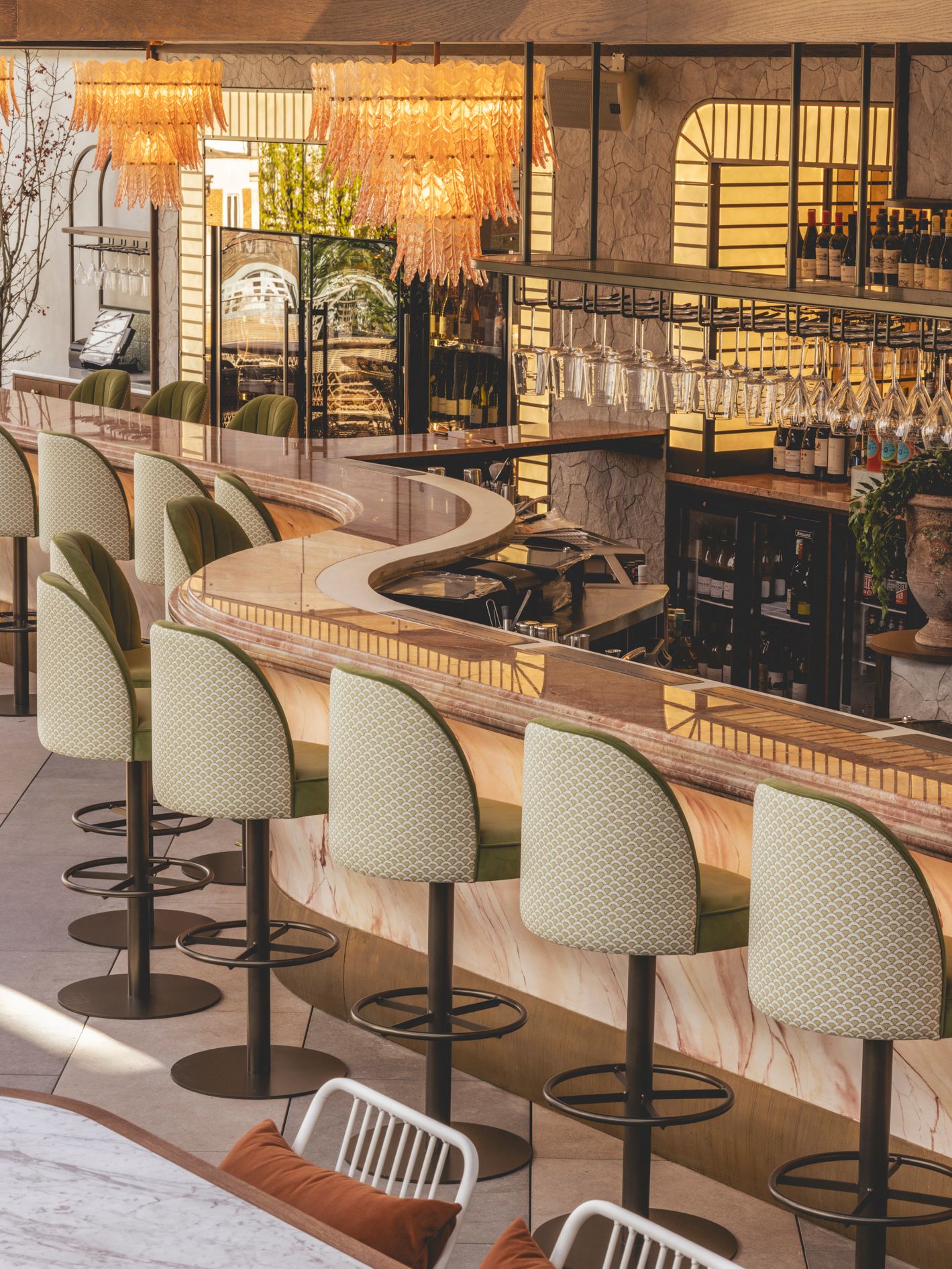 Lillie's — interior photo 8